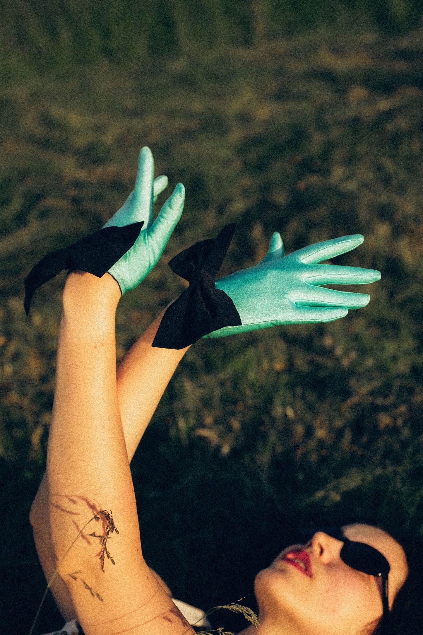 LEVANT GLOVES